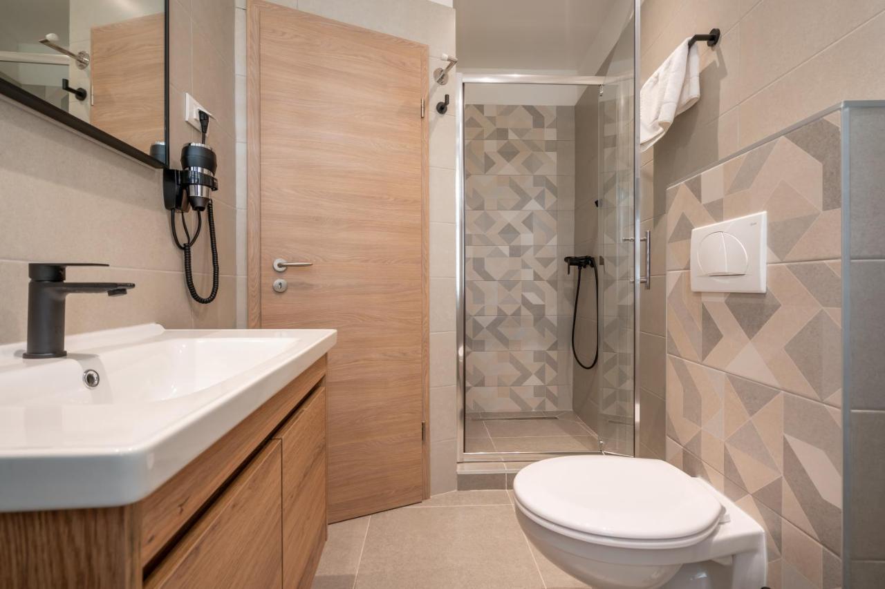 Aaa Apartments & Rooms With Free Parking Pula Exterior foto