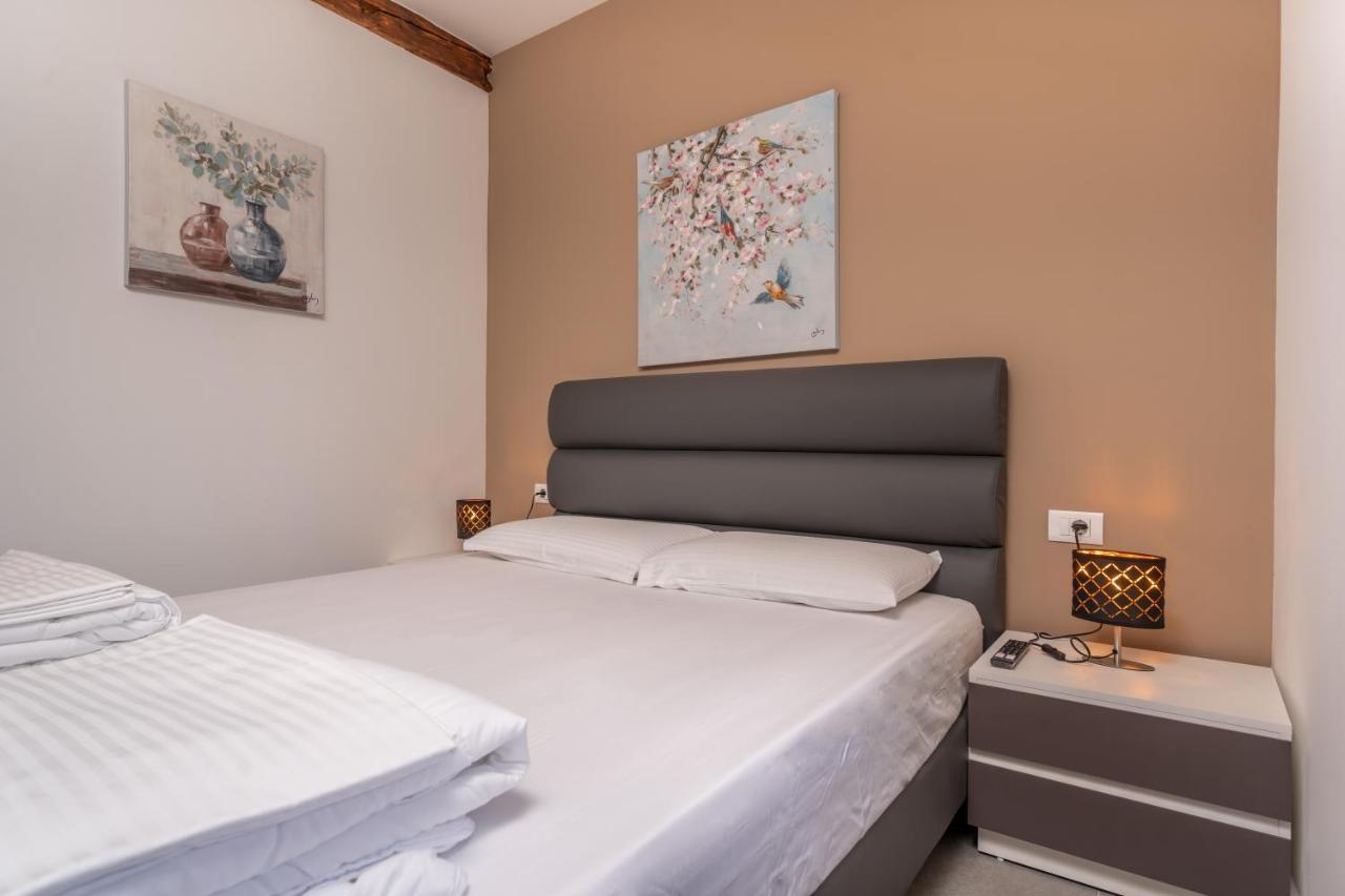 Aaa Apartments & Rooms With Free Parking Pula Exterior foto
