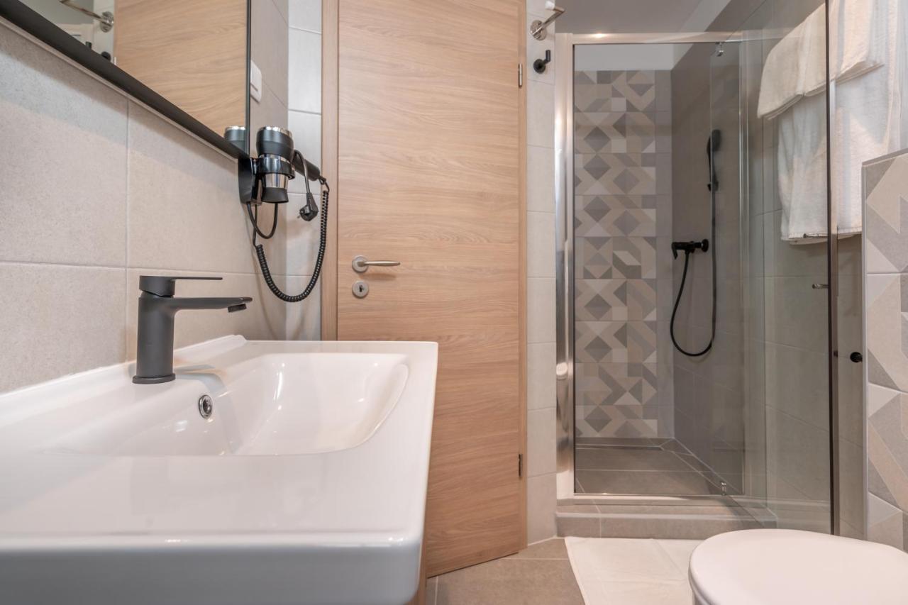 Aaa Apartments & Rooms With Free Parking Pula Exterior foto